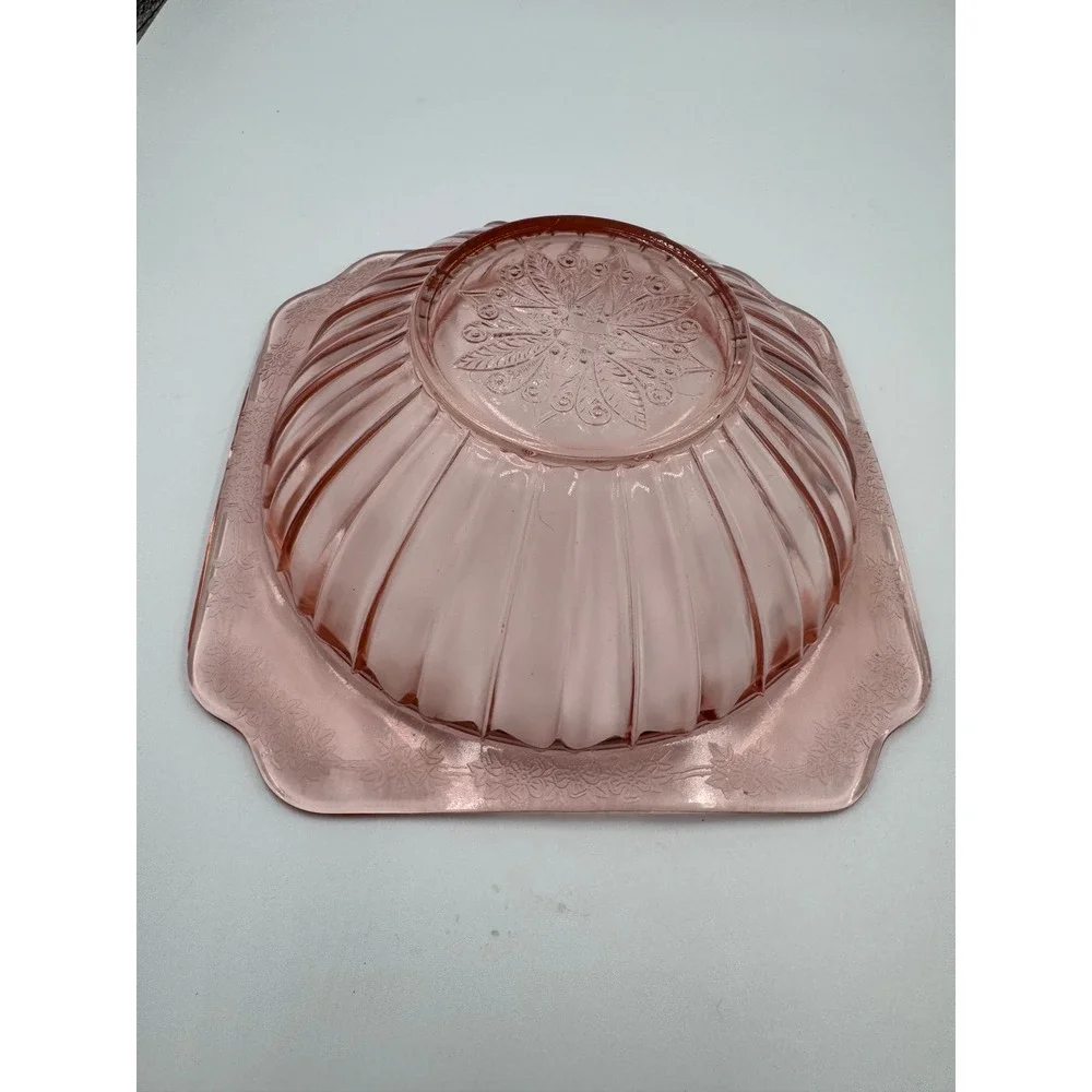 Jeannette Glass Adam Pink Depression Glass Square Scalloped‎ Ribbed Floral Bowl